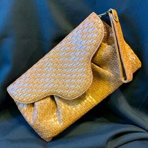 Steve Madden woven leather wristlet/clutch